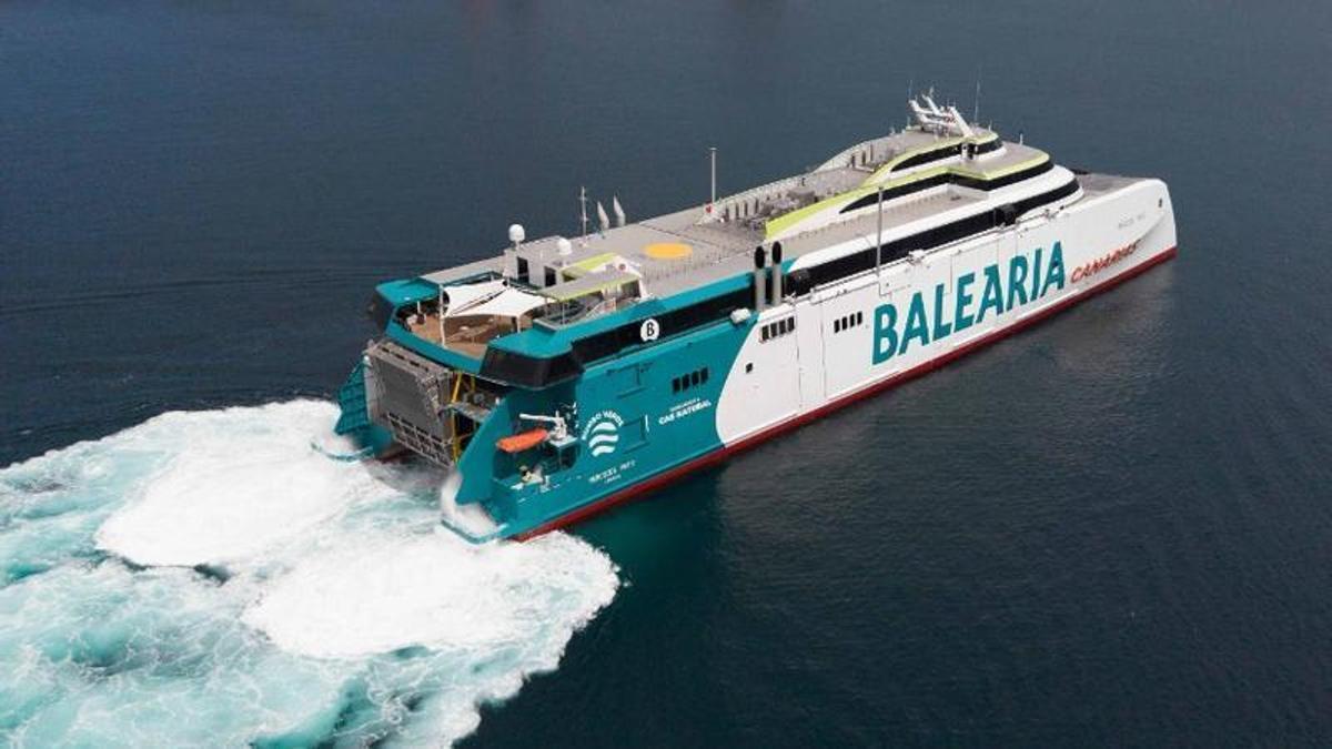 El nuevo fast ferry reforzará las conexiones entre Las Palmas de Gran Canaria, Morro Jable y Santa Cruz de Tenerife