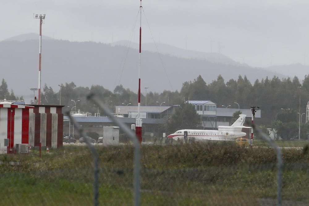 La llegada del avión de Pedro Sánchez al aeropuerto de Asturias