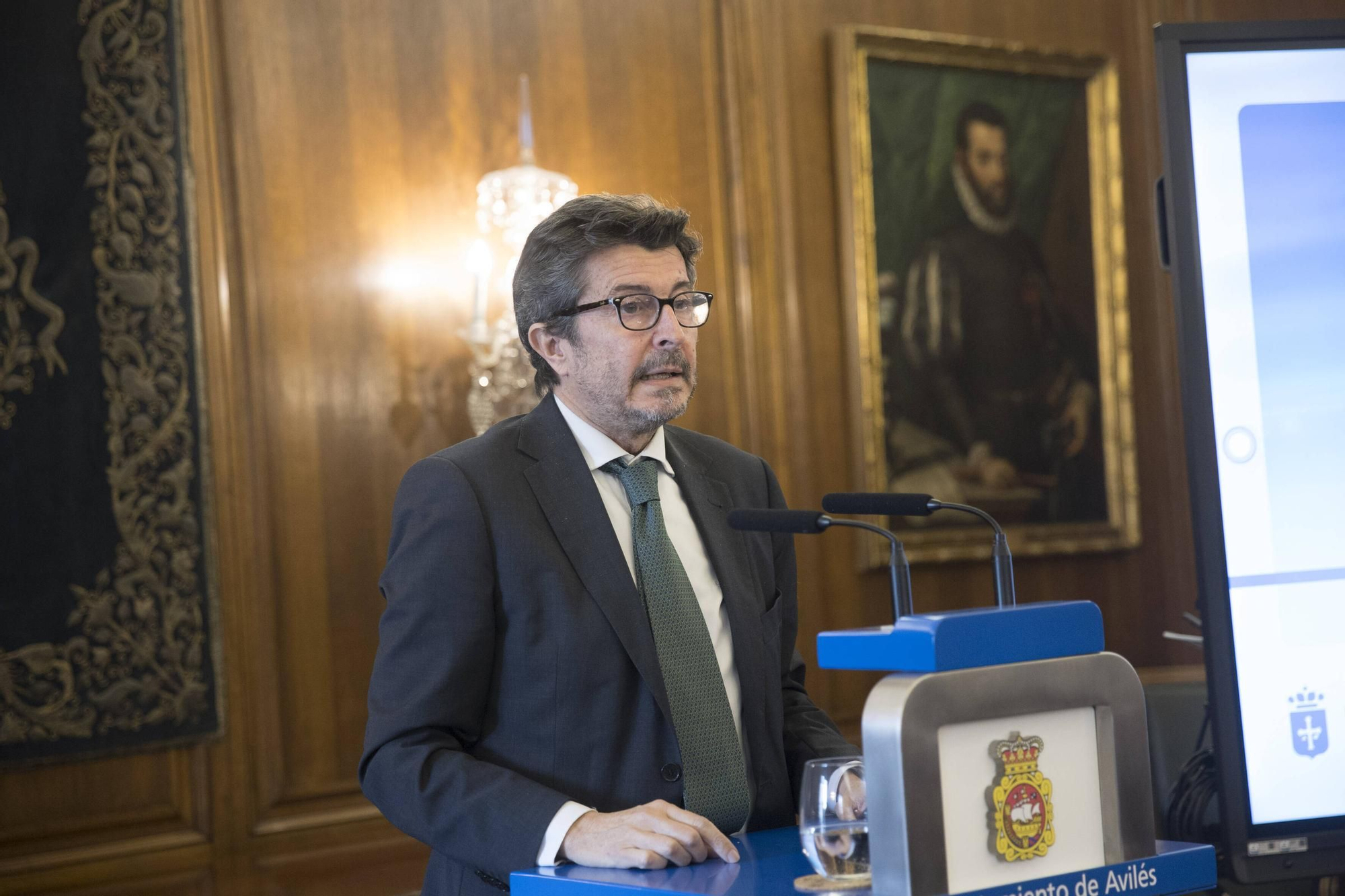 EN IMÁGENES: Así ha sido la visita a Avilés de Óscar Puente, ministro de Transportes y Movilidad Sostenible