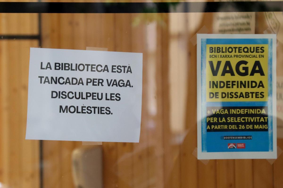 Les imatges de la vaga dels treballadors de biblioteques Les imatges de la vaga dels treballadors de biblioteques