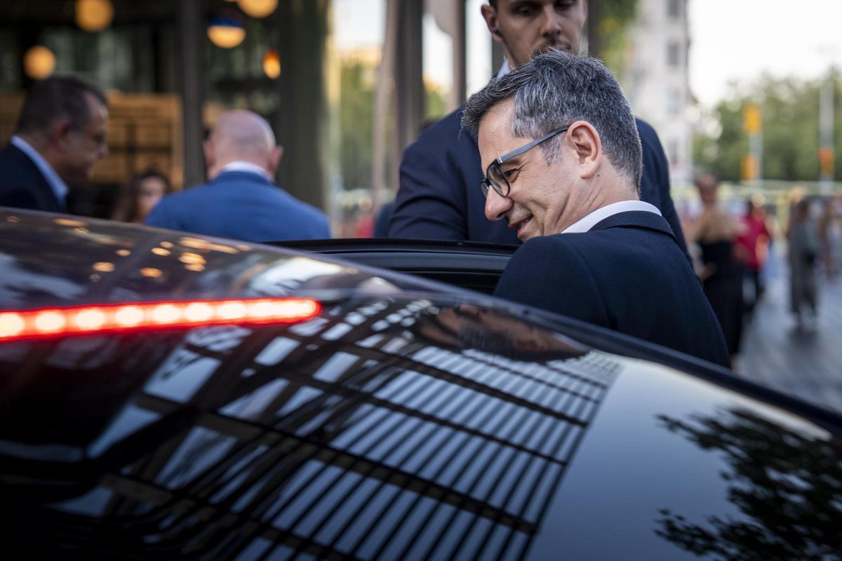 El ministro de la Presidencia, Félix Bolaños, a su llegada al #afterwork de EL PERIÓDICO.