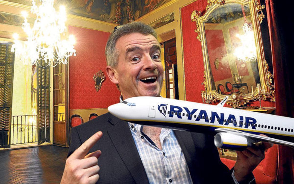 Noch ist es nur eine Montage: Michael O'Leary in einem der Salons seines riesigen Stadtpalastes.