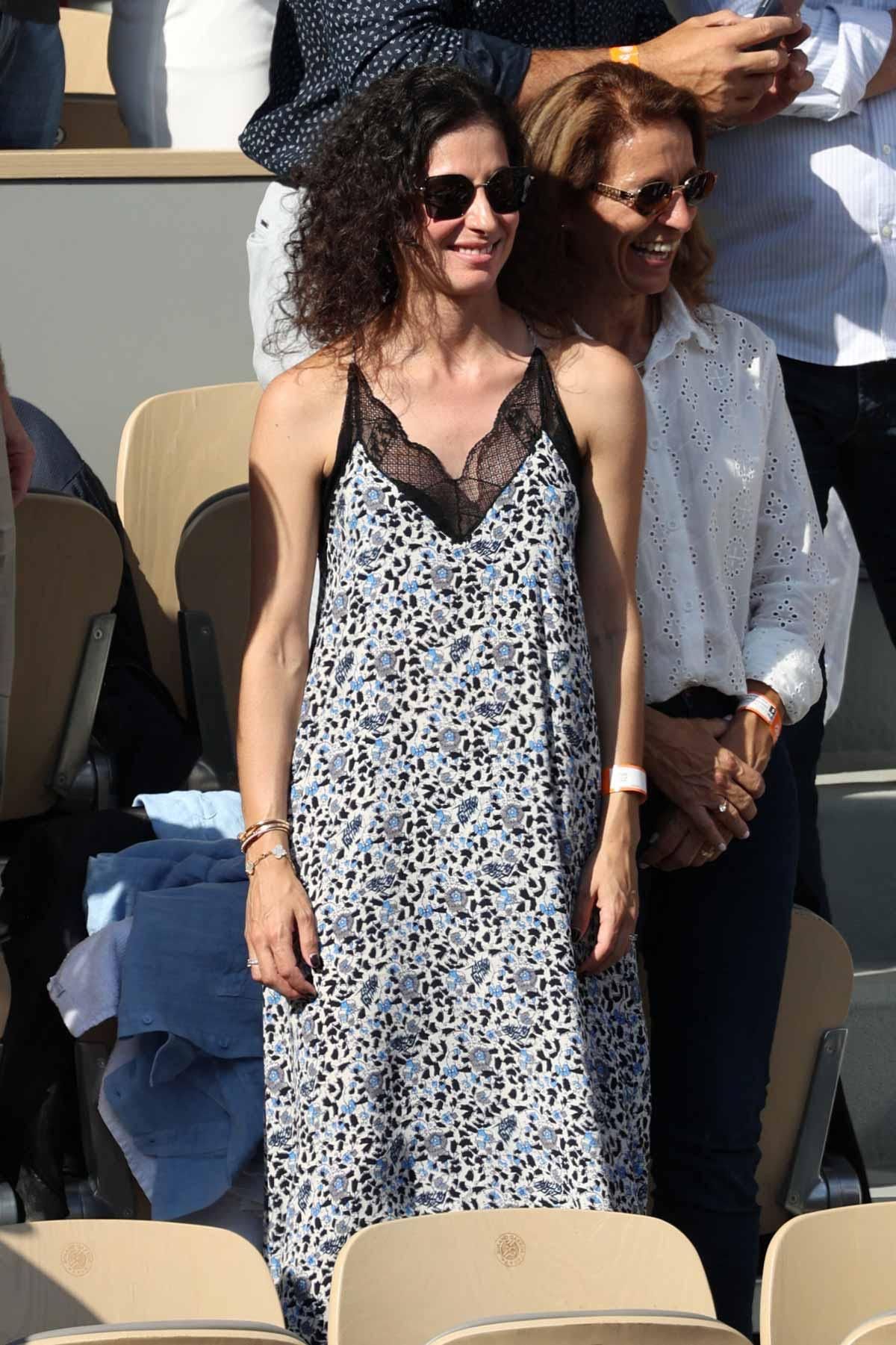 Xisca Perelló con vestido lencero estampado de Zadig&Voltaire