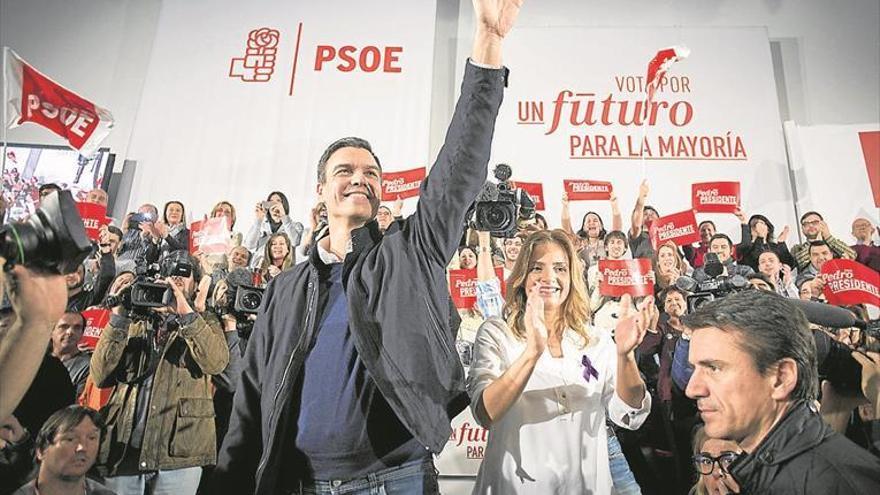 Sánchez reitera a Lambán que apoyará lo que decidan los militantes en Aragón