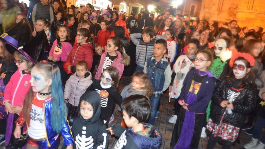 Fiesta de Halloween en Benavente: Los niños lo pasan “de miedo”