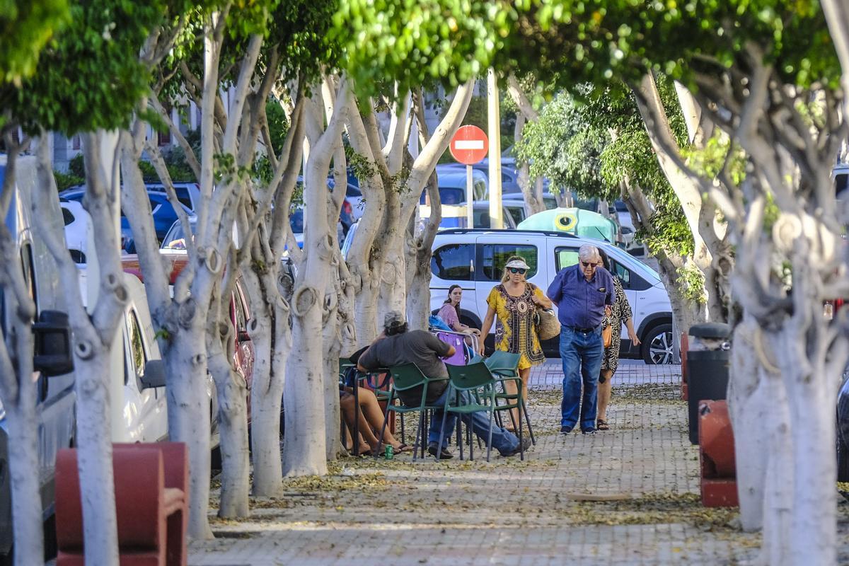 Rambla de la avenida Américo Vespucio, en Salinetas