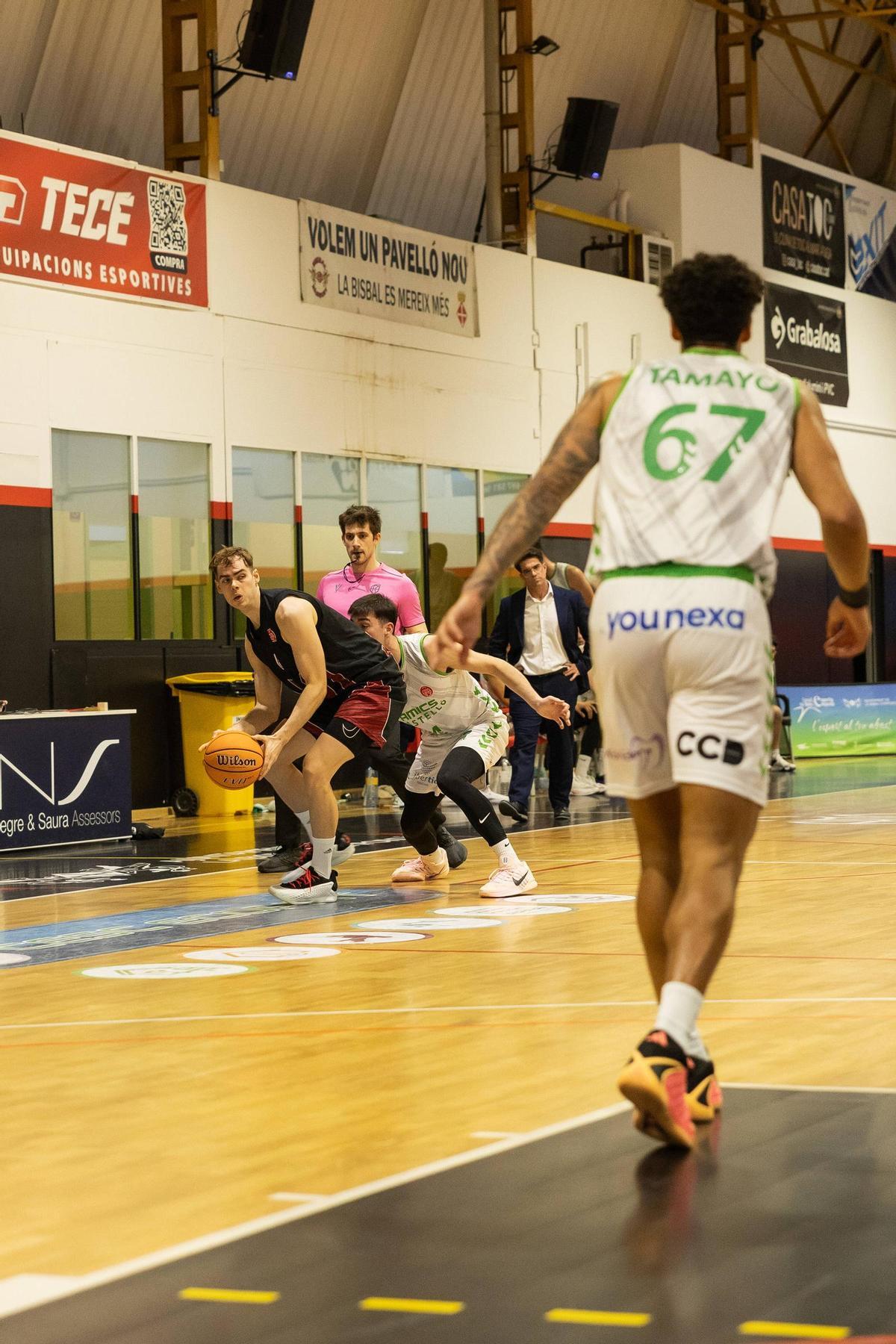 Pau Sala va anotar 14 punts contra l’Amics Castelló.