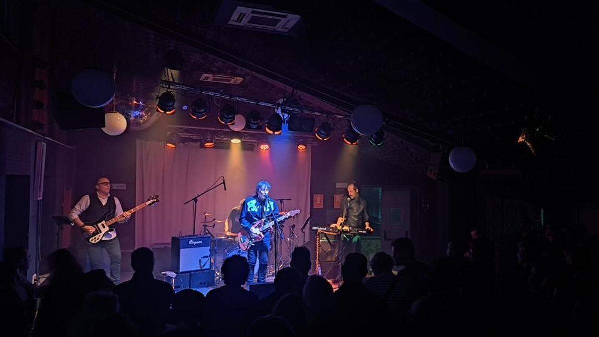 Paul Barham y sus Varlets durante su concierto en el Ambigú de la Axerquía.