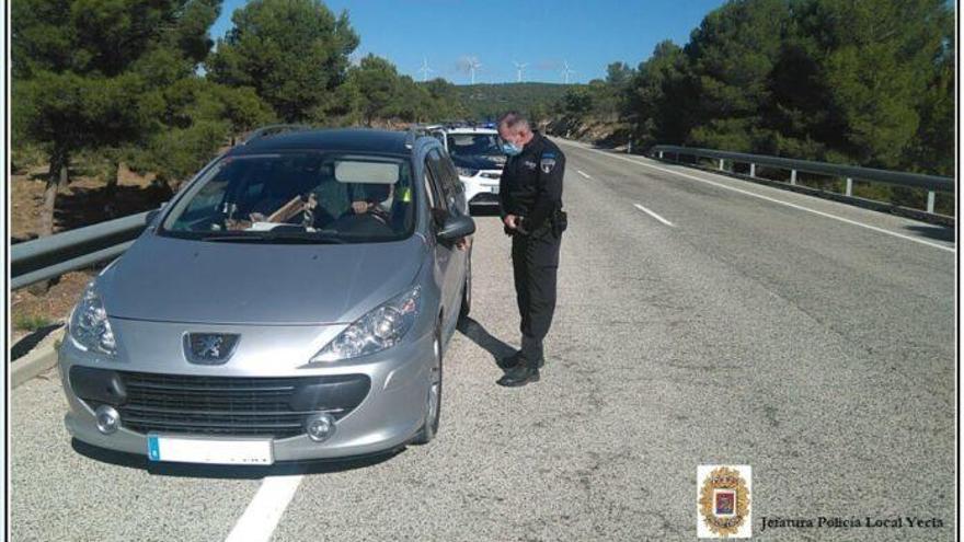 Encuentran en Yecla a un conductor desorientado que venía desde Mallorca