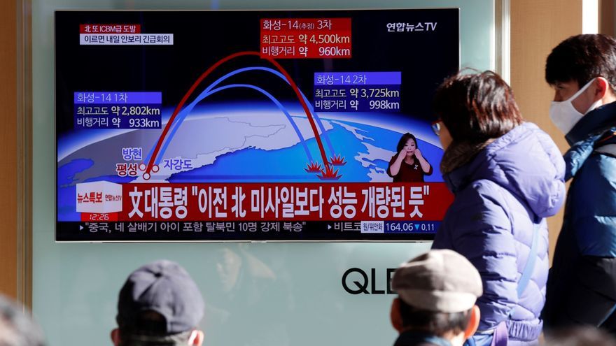 La televisión coreana reporta uno de los lanzamientos de Corea del Norte.