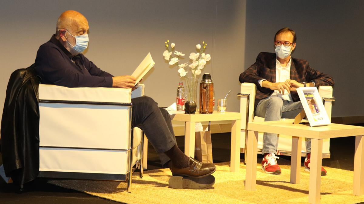 Antonio Reseco, durante la presentación de su libro