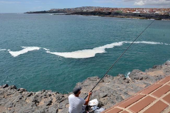 MANCHA BLANCA EN LA GARITA