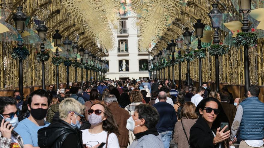 Málaga supera de nuevo los mil contagios en una jornada con dos fallecidos