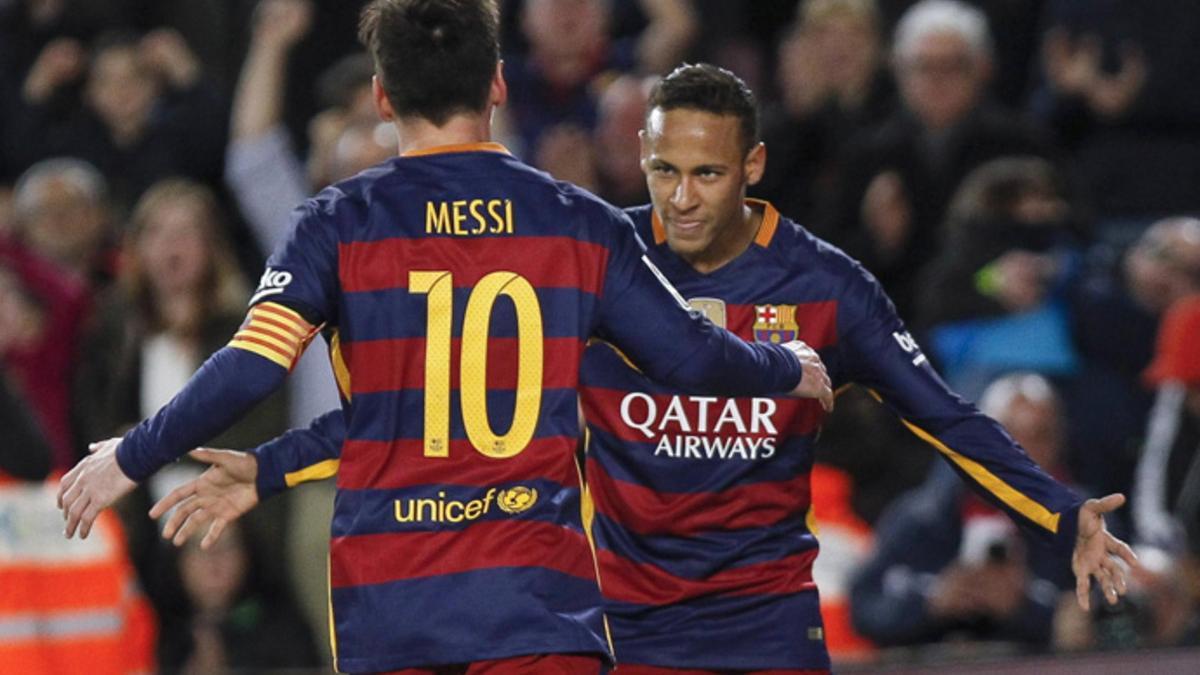 Neymar se lo pasa en grande en el Barça