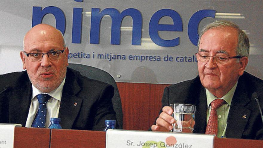 El conseller Jordi Baiget i el president de Pimec, Josep González, ahir