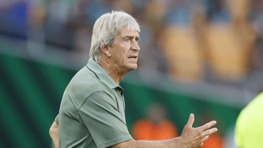 Manuel Pellegrini pone nota a la temporada del Betis: "Sobresaliente es poco"