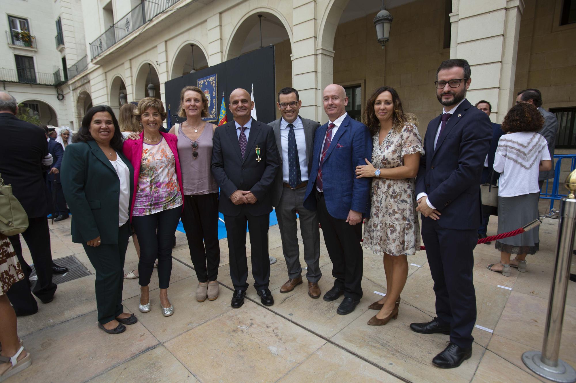 Actos de celebración del Patrón de la Policía Nacional en Alicante.