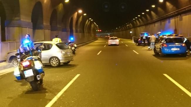 Accidente con un herido leve en el túnel de la GC-23