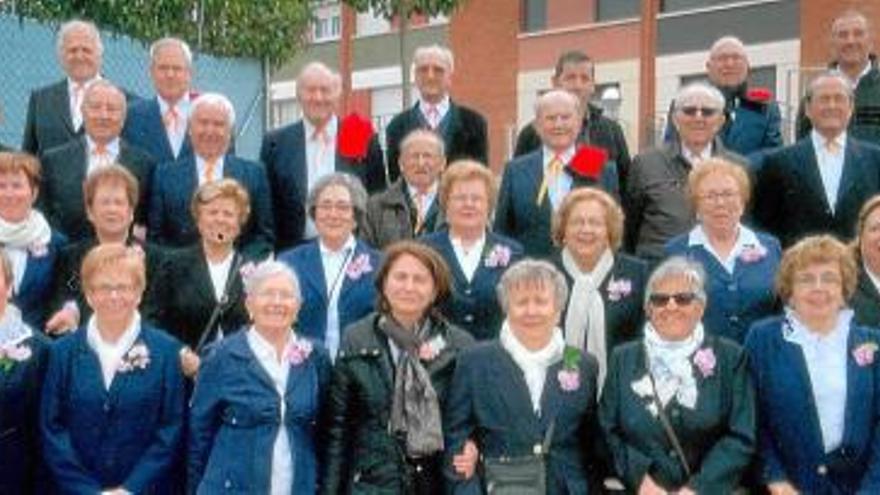 Els cantaires de Navarcles entonen &quot;Les aromes de Queralt&quot; i &quot;Mariner de terra endins&quot;