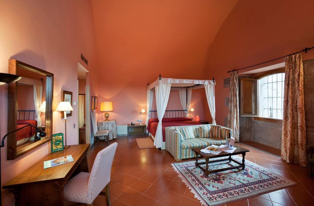 Habitación Cardona.