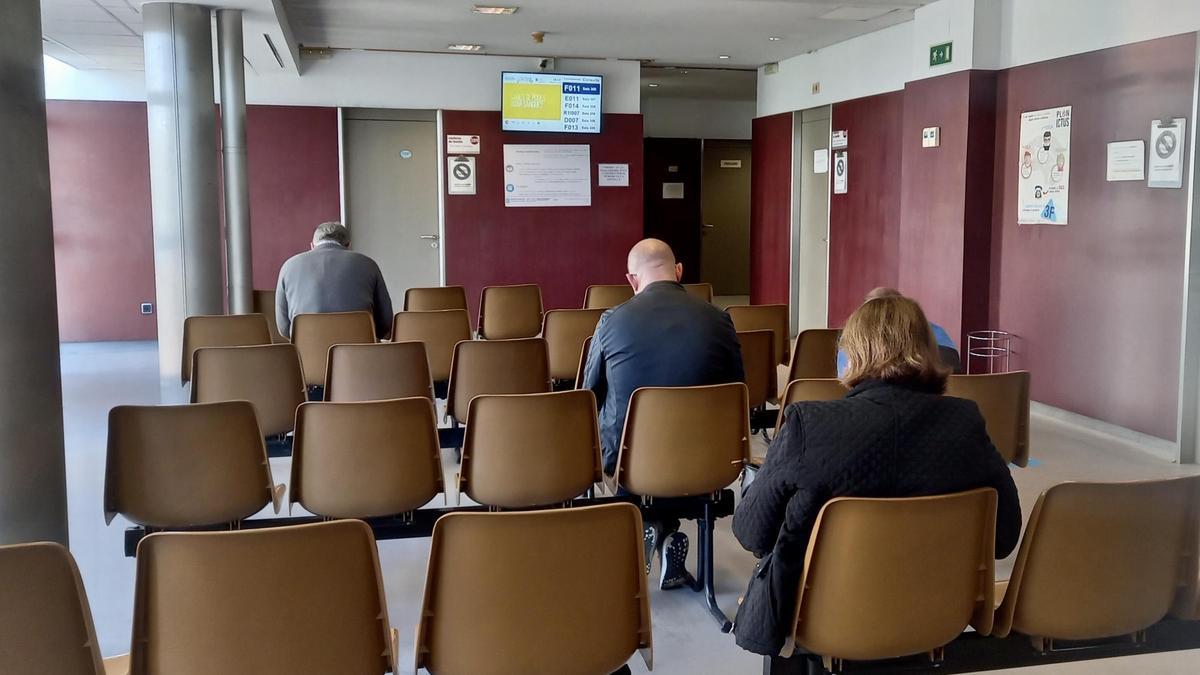 Sala de espera de un centro de salud.