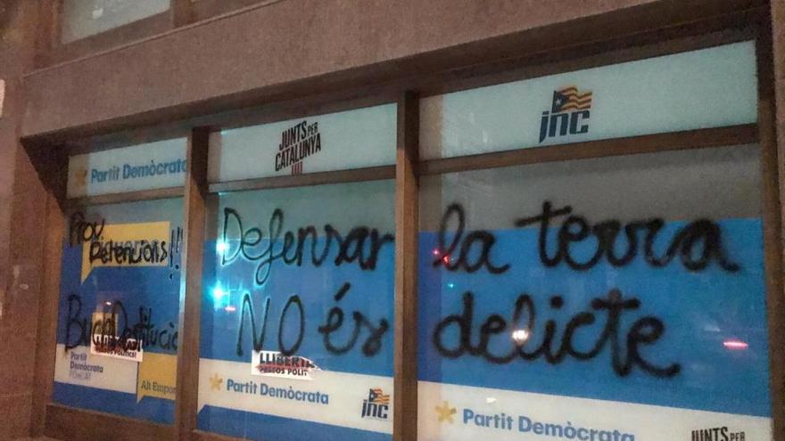 Pintades contra Miquel Buch, a Figueres