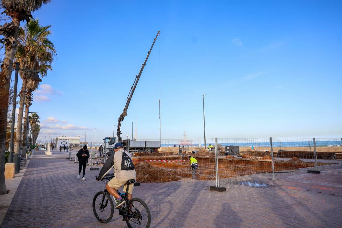 Trabajos de acondicionamiento del solar.