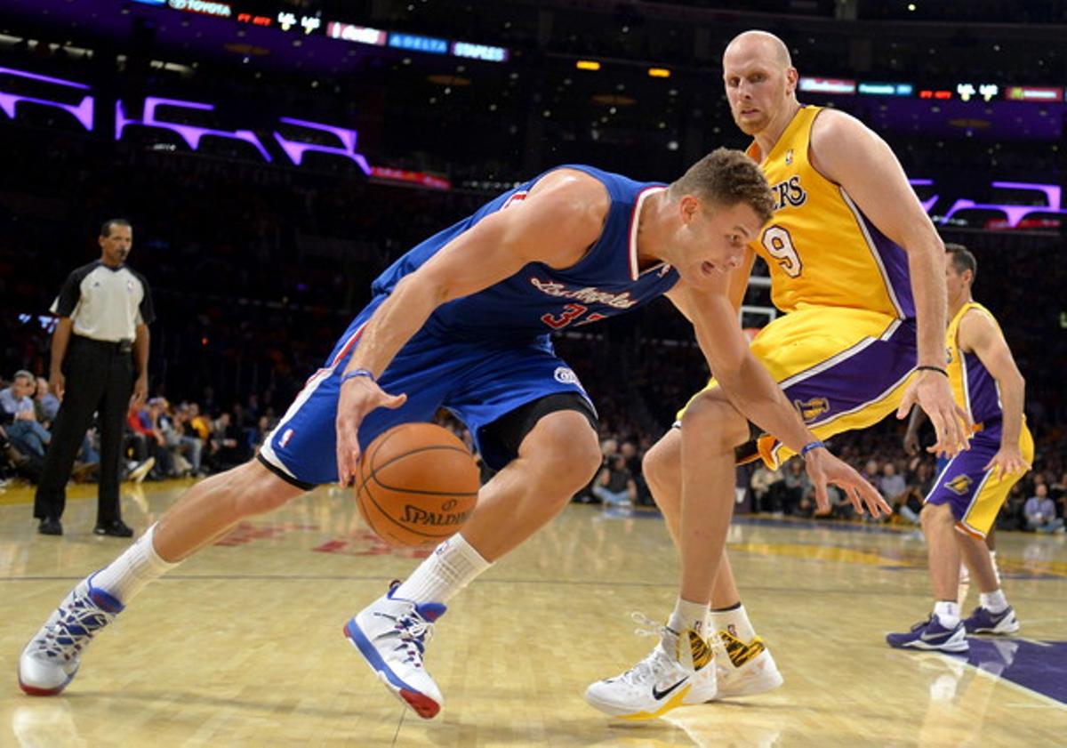 LOS ANGELES LAKERS 116- LOS ANGELES CLIPPERS 103