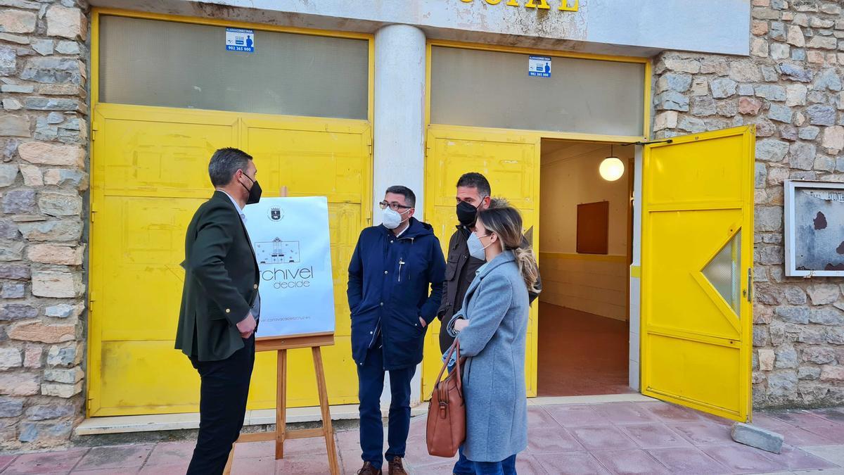 Visita al Salón Social de Archivel