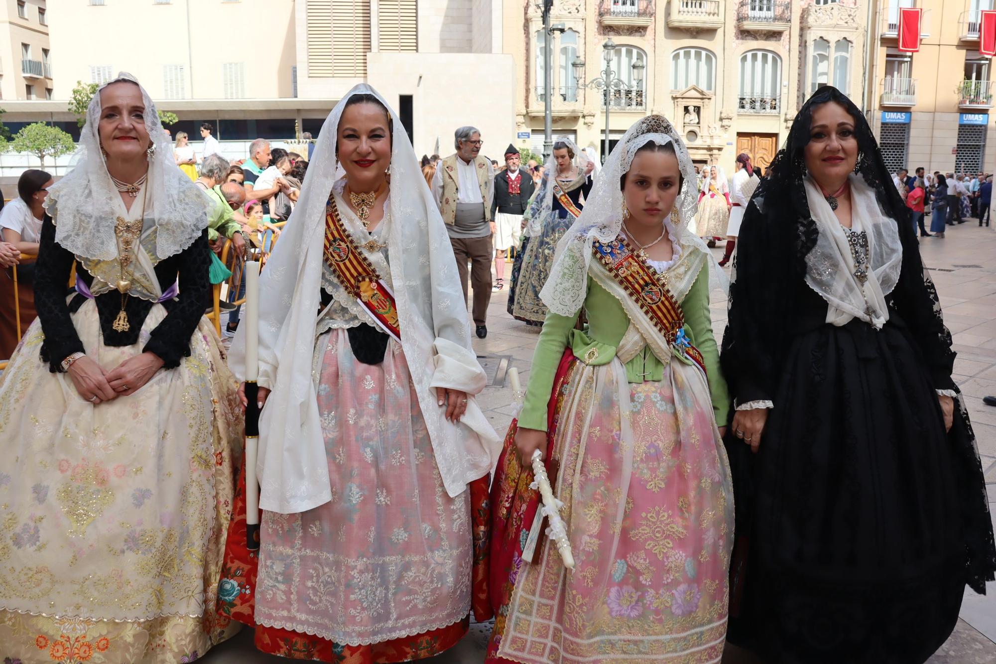 Las comisiones de falla en la Procesión de la Virgen (2/5)