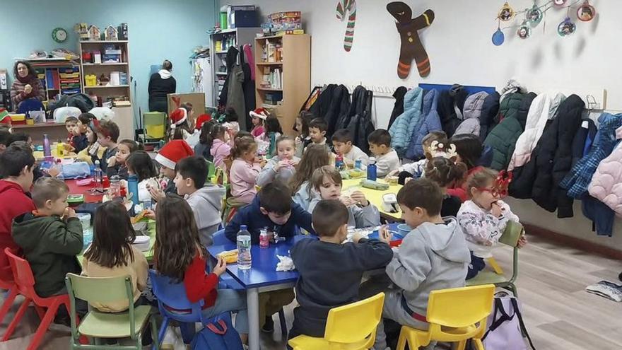 Los niños disfrutan con las diversas actividades. | FdV