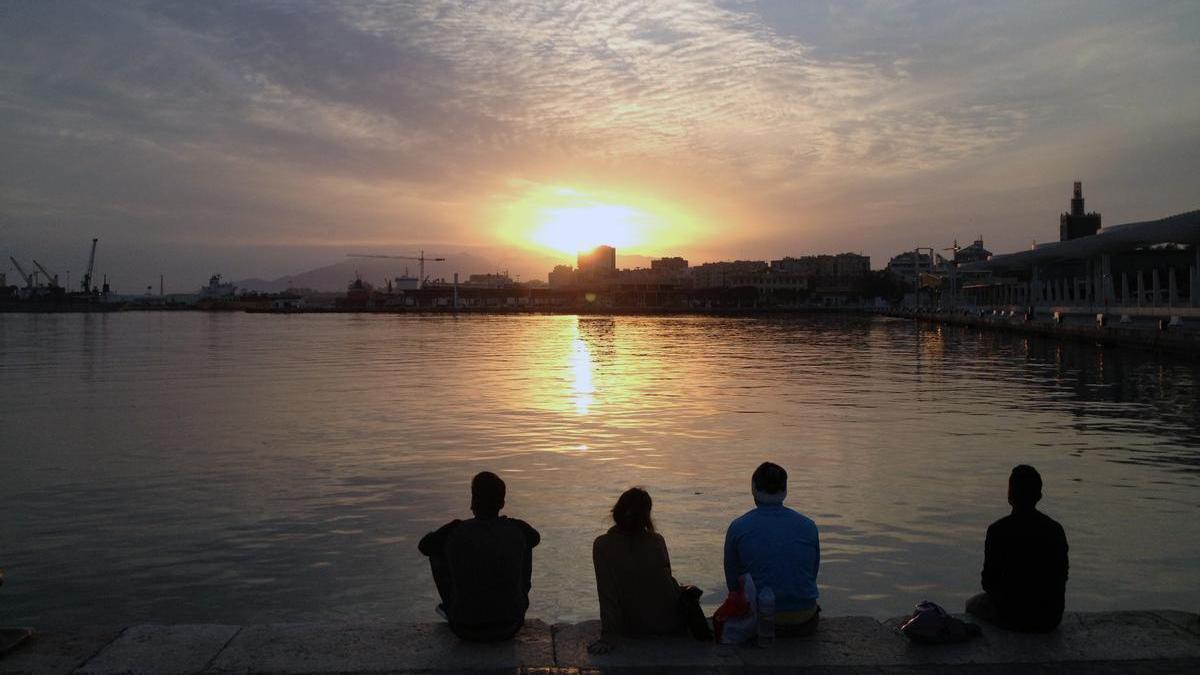 Atardecer desde el Muelle Uno