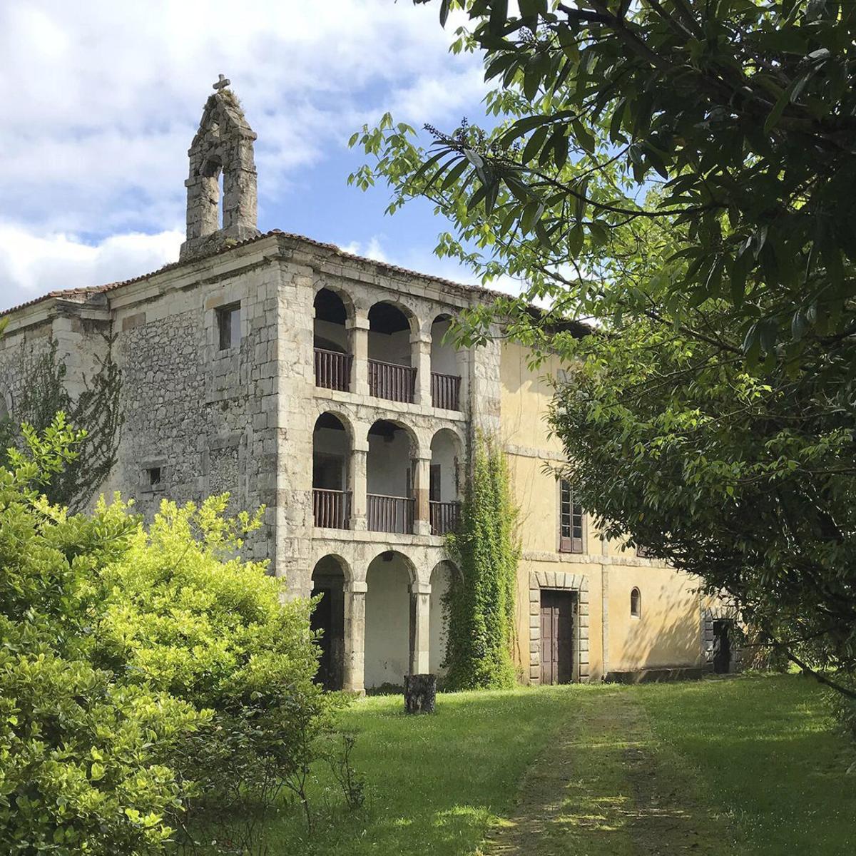 El palacio Duque de Estrada, en la villa de Llanes, en una imagen de archivo.