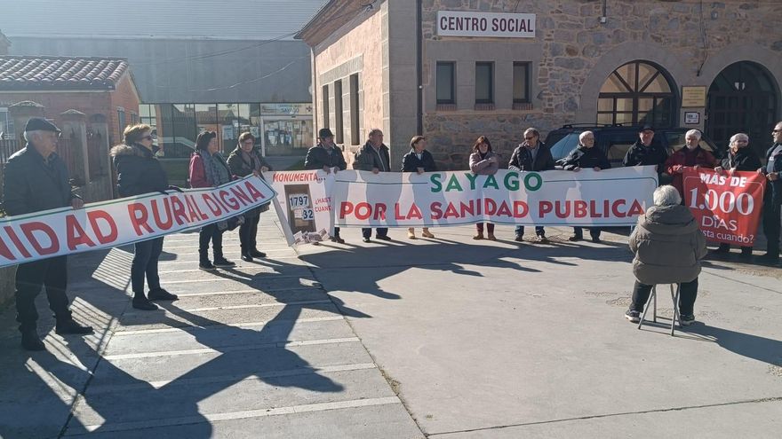 Los sayagueses que mantienen la reivindicación por la Sanidad: 170 concentraciones
