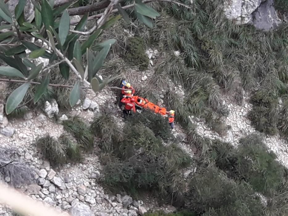 Una escaladora, herida al sufrir una caída cuando prácticaba rápel en Sóller