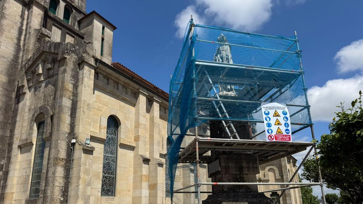 Esta semana empezaron los trabajos de restauración de la Inmaculada.