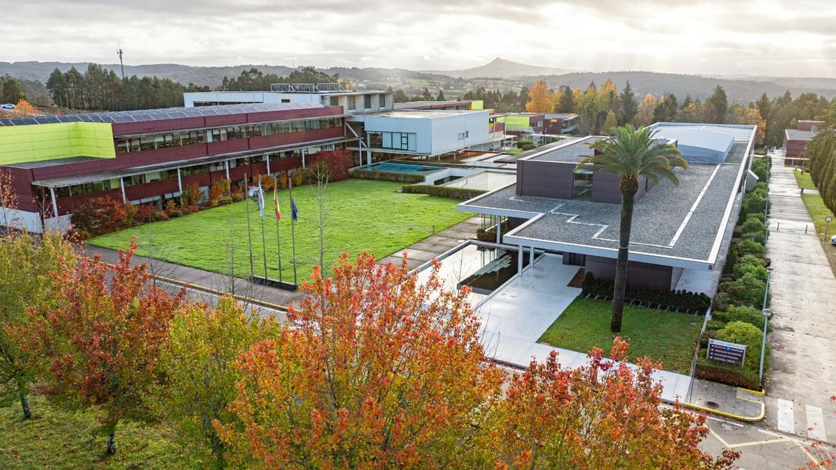 Vista aérea de las instalaciones del Colegio Manuel Peleteiro