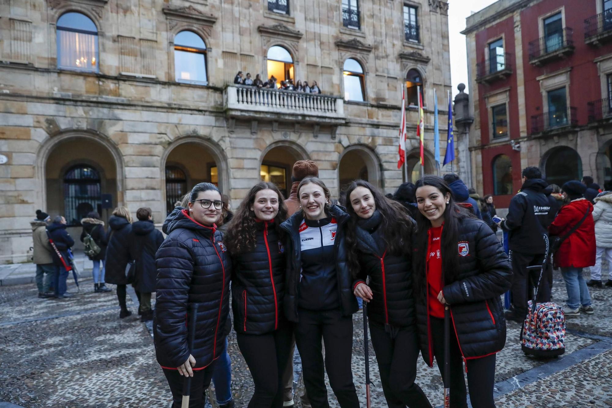 La recepción en el Ayuntamiento a las jugadoras del Telecable Gijón, en imágenes