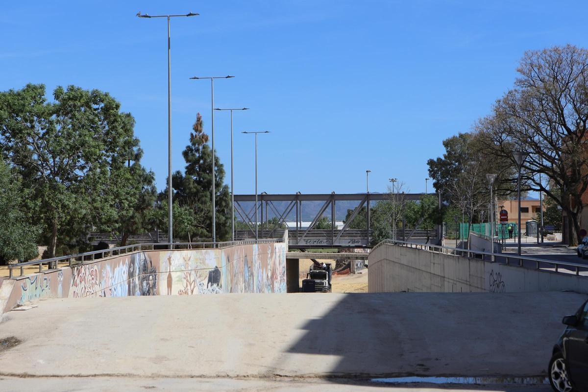 Estado actual del paso inferior de Santa Clara.