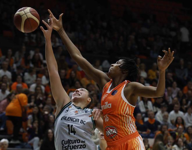 Valencia Basket Club - Beretta Famila Schio Partido Euroleague Women