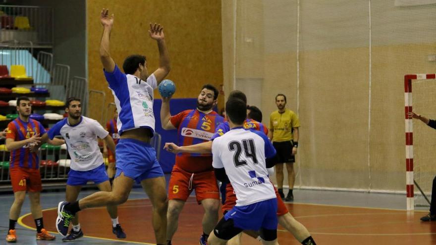 Derrota del Almoradí en la pista del Alcàsser (23-20)