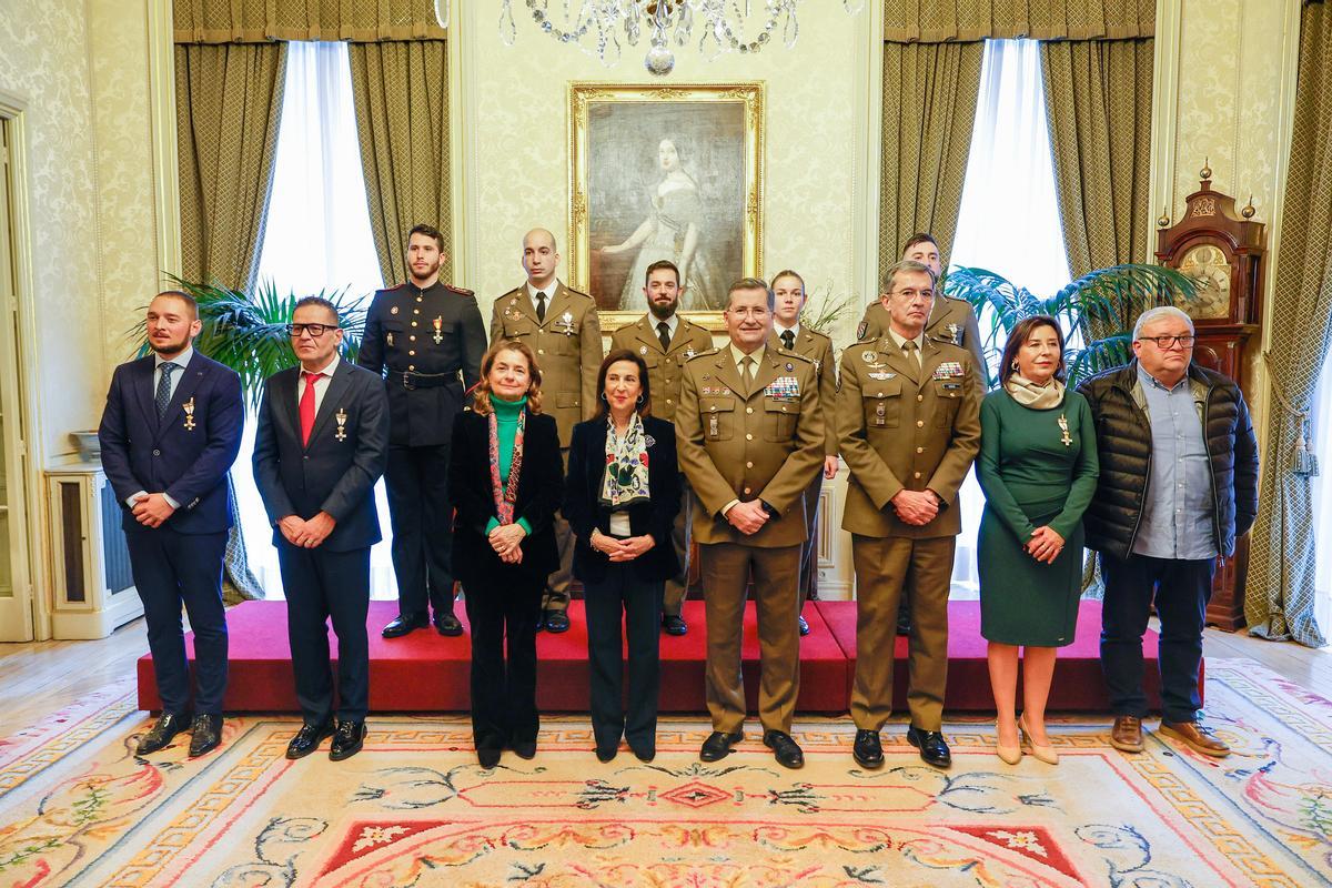 Todos los condecorados.