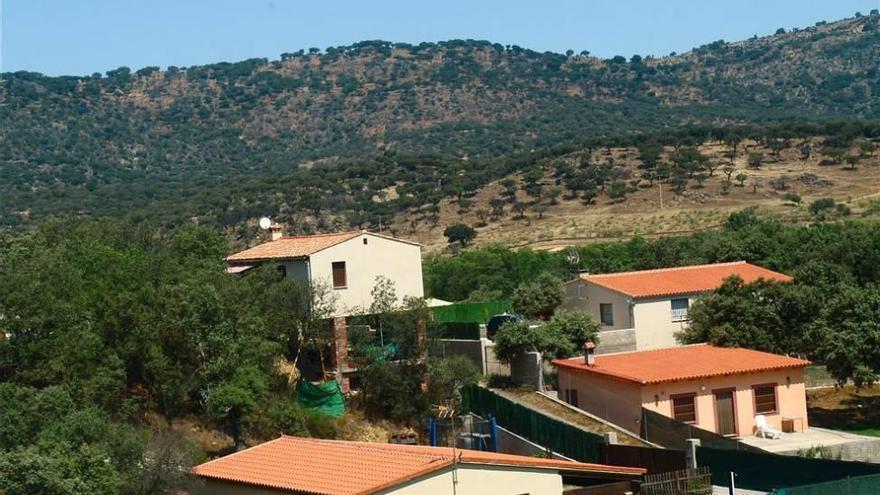 Plasencia da luz verde al inicio de la regularización de viviendas ilegales  - El Periódico Extremadura