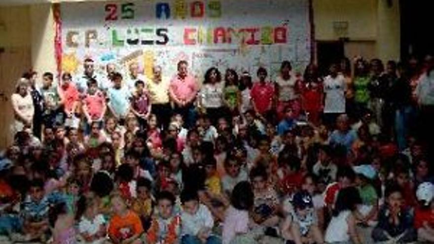 El colegio Luis Chamizo celebra con actividades sus 25 años