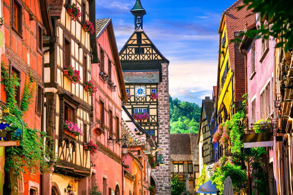 El pueblo francés Riquewihr, el lugar que inspiró la historia de La Bella y la Bestia.