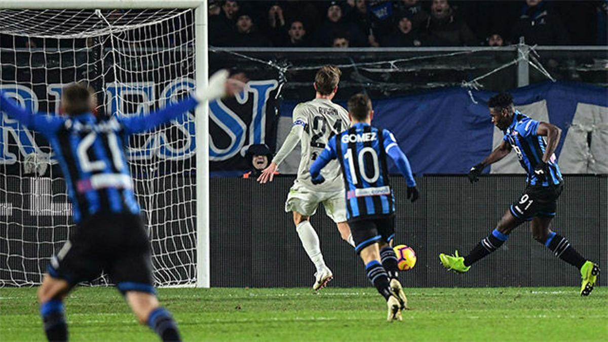 Con este gol Zapata sentenció a la Juventus en la Coppa Italia
