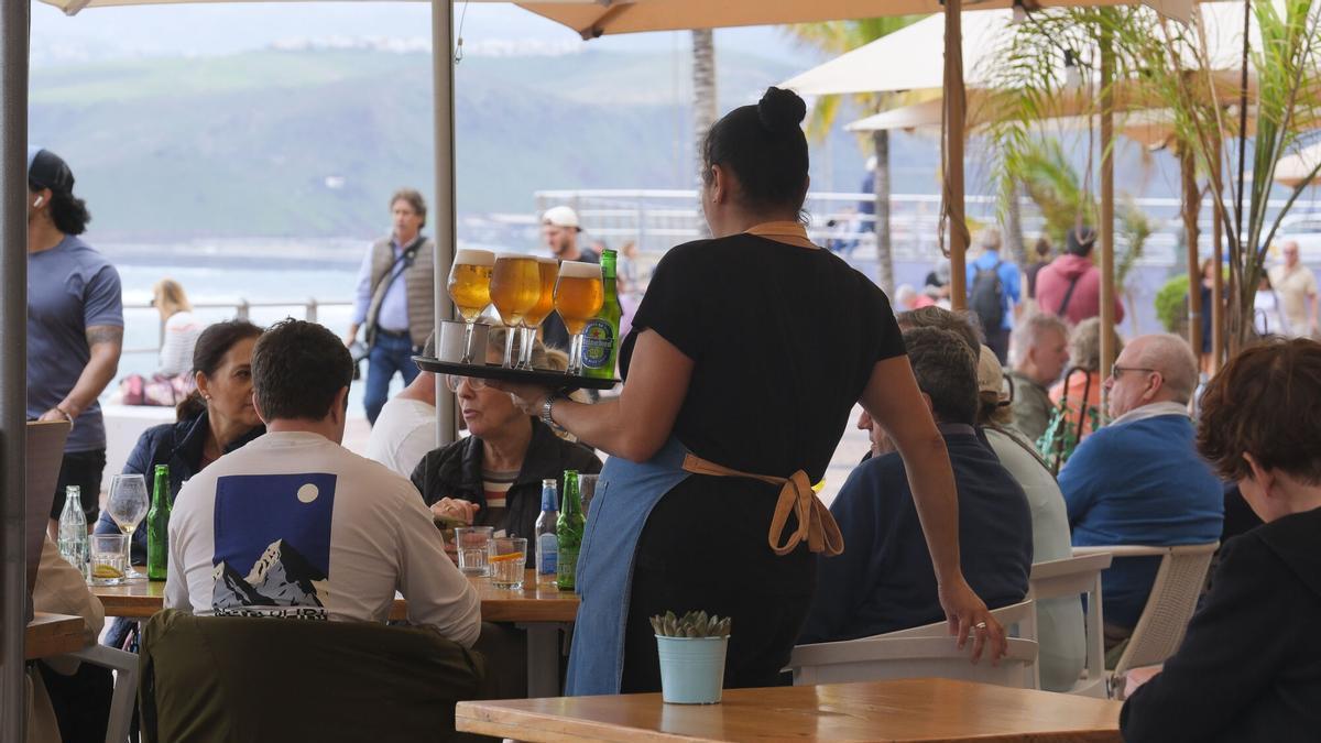 Las Palmas de Gran Canaria vive un récord histórico de empleo, pero viene con letra pequeña