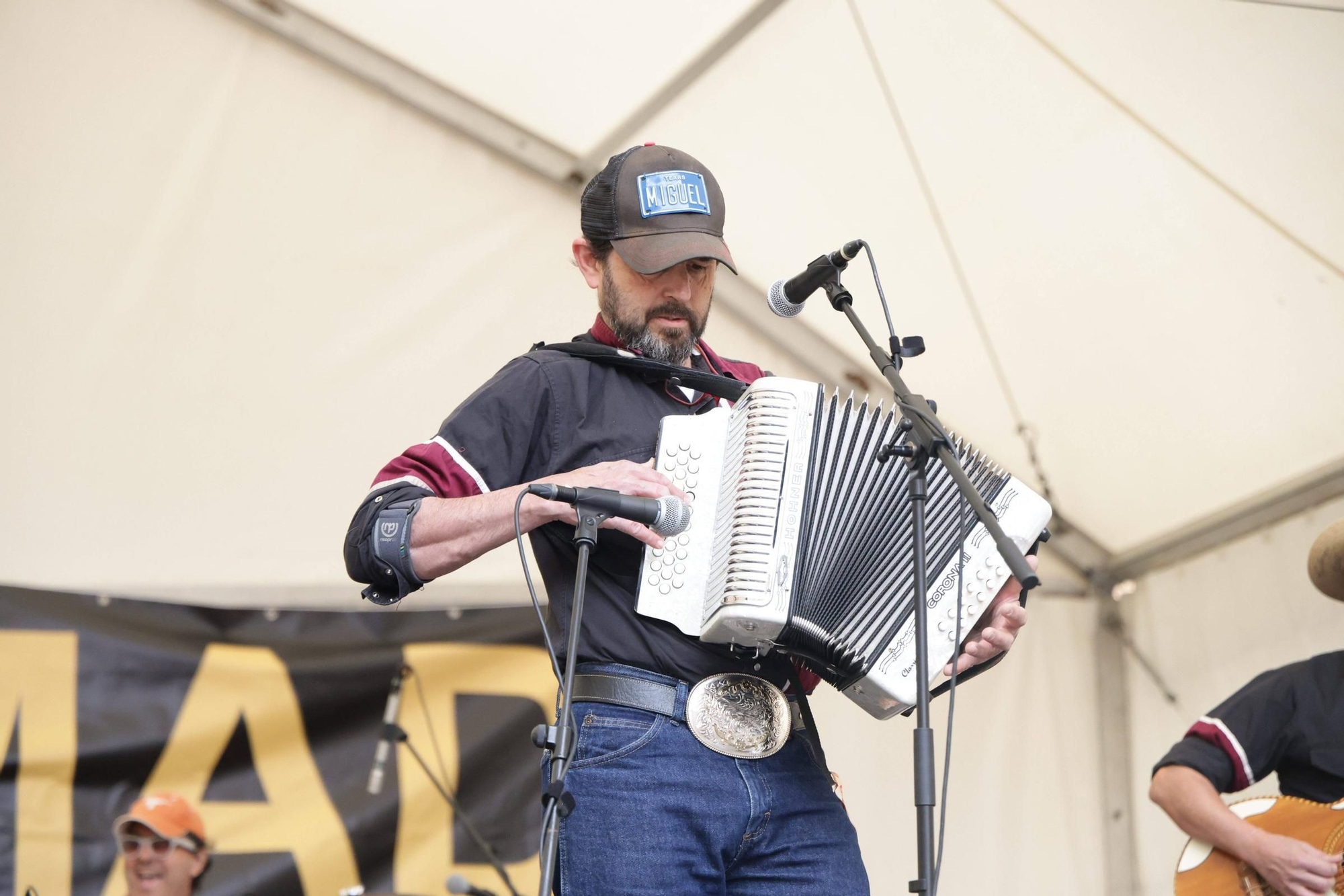 Las imágenes del concierto de Conjunto Santo Antonio, el primero de este sábado en Womad Cáceres