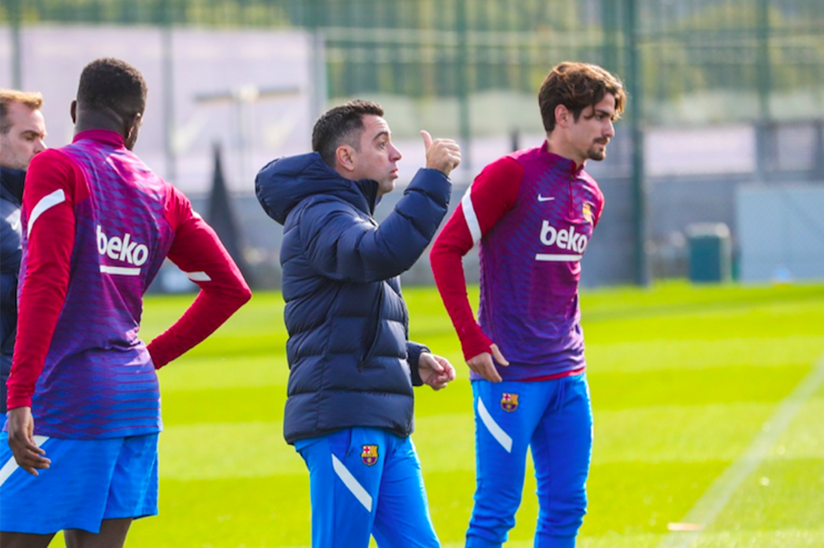 Xavi, en su primer entrenamiento en la ciudad deportiva de Sant Joan Despí.