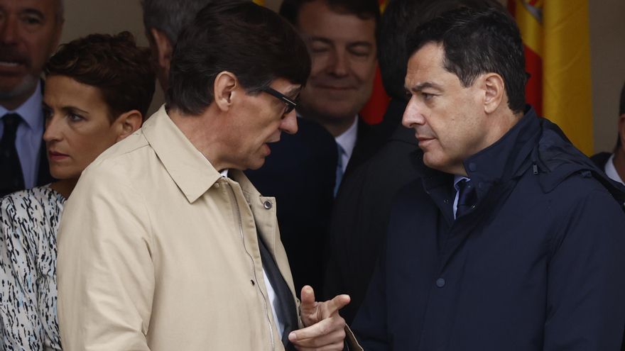 Juanma Moreno dice que España está &quot;en situación límite&quot; y pide a los andaluces &quot;dar un pasito adelante&quot;